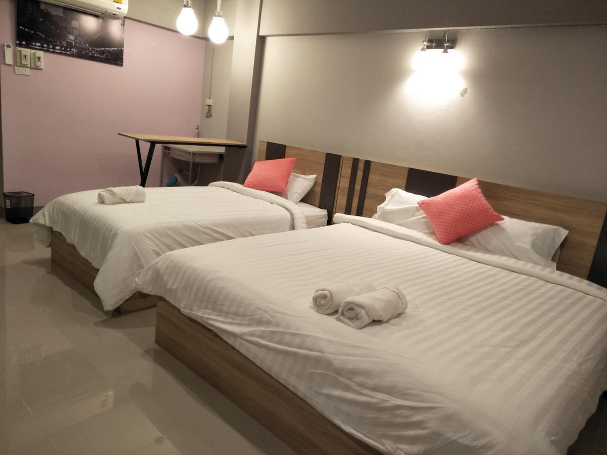 Rinrada Place Hotel Ubon Ratchathani Dış mekan fotoğraf