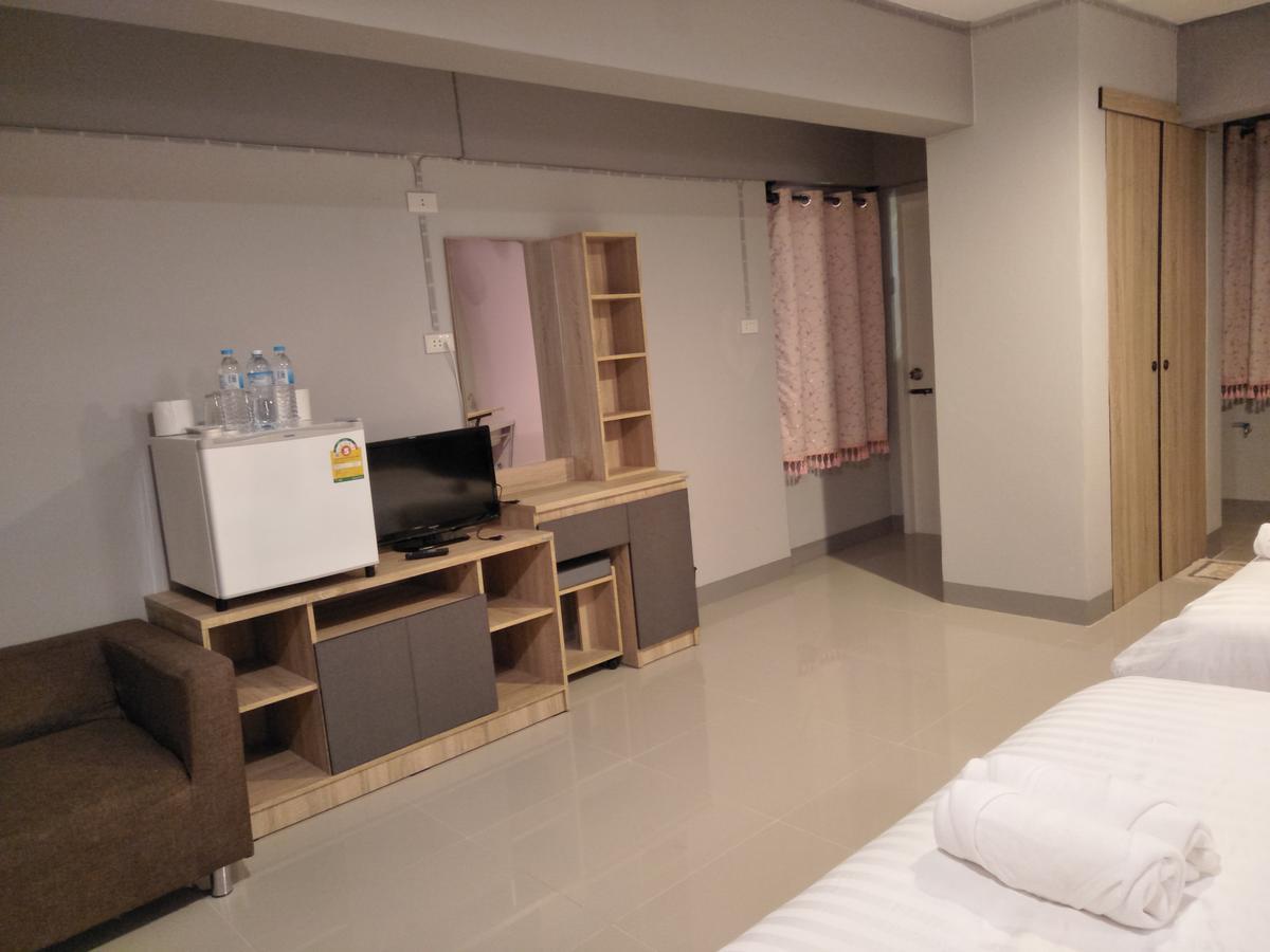 Rinrada Place Hotel Ubon Ratchathani Dış mekan fotoğraf