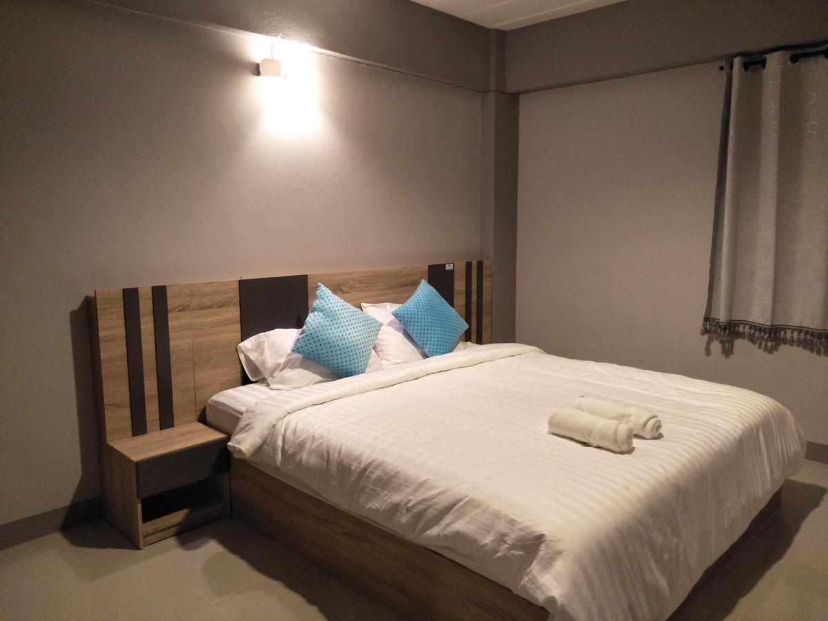 Rinrada Place Hotel Ubon Ratchathani Dış mekan fotoğraf