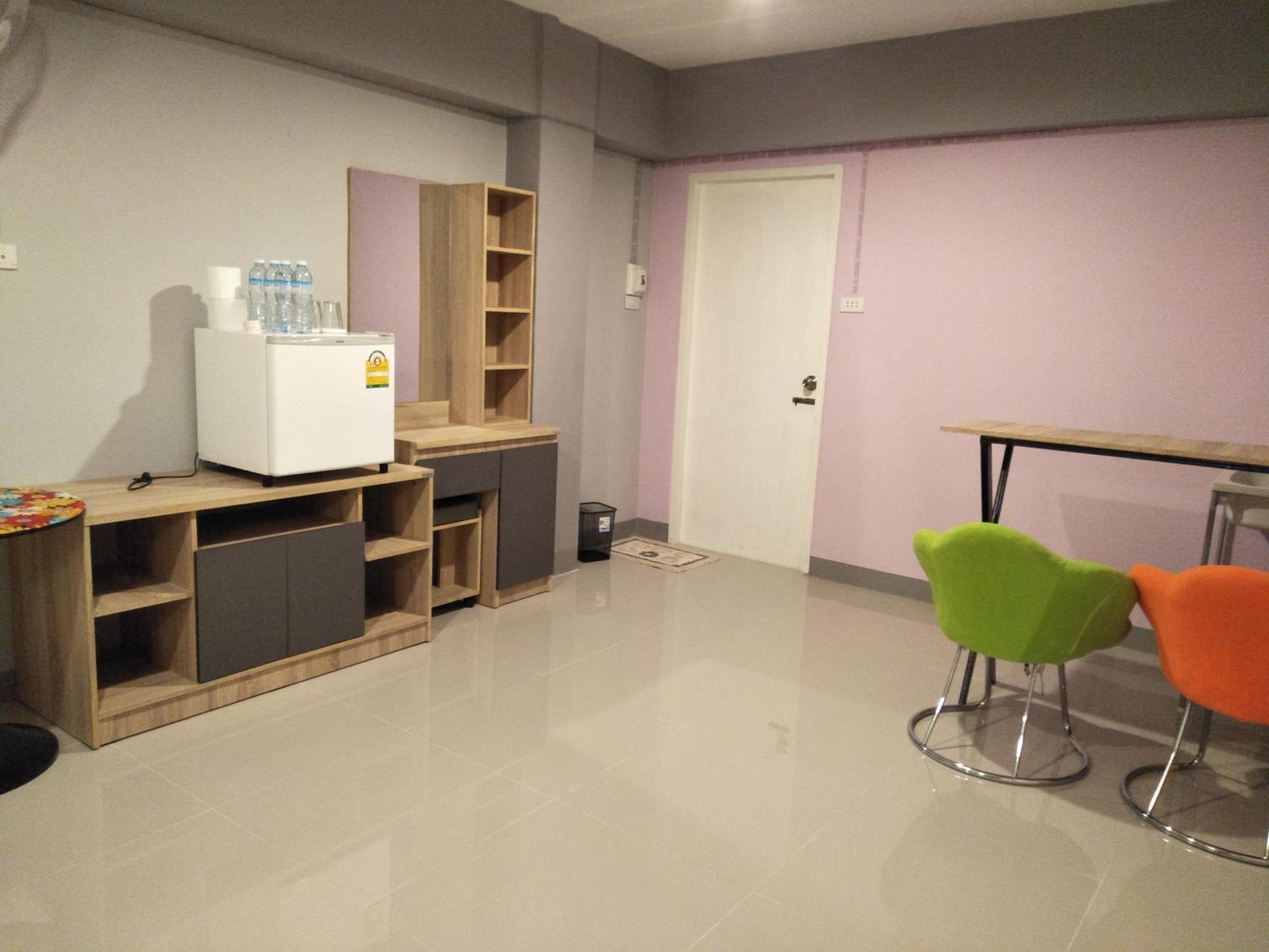 Rinrada Place Hotel Ubon Ratchathani Dış mekan fotoğraf