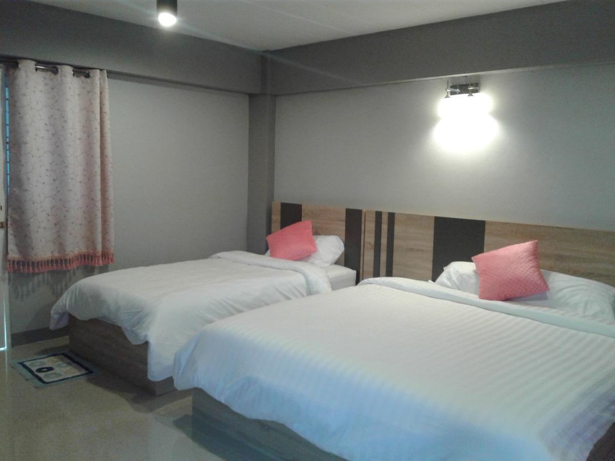 Rinrada Place Hotel Ubon Ratchathani Dış mekan fotoğraf