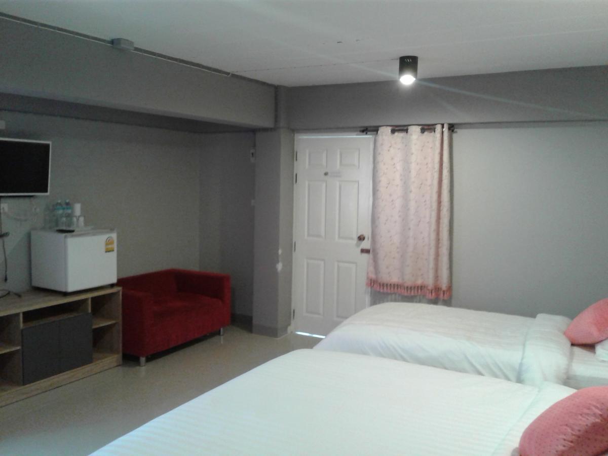 Rinrada Place Hotel Ubon Ratchathani Dış mekan fotoğraf