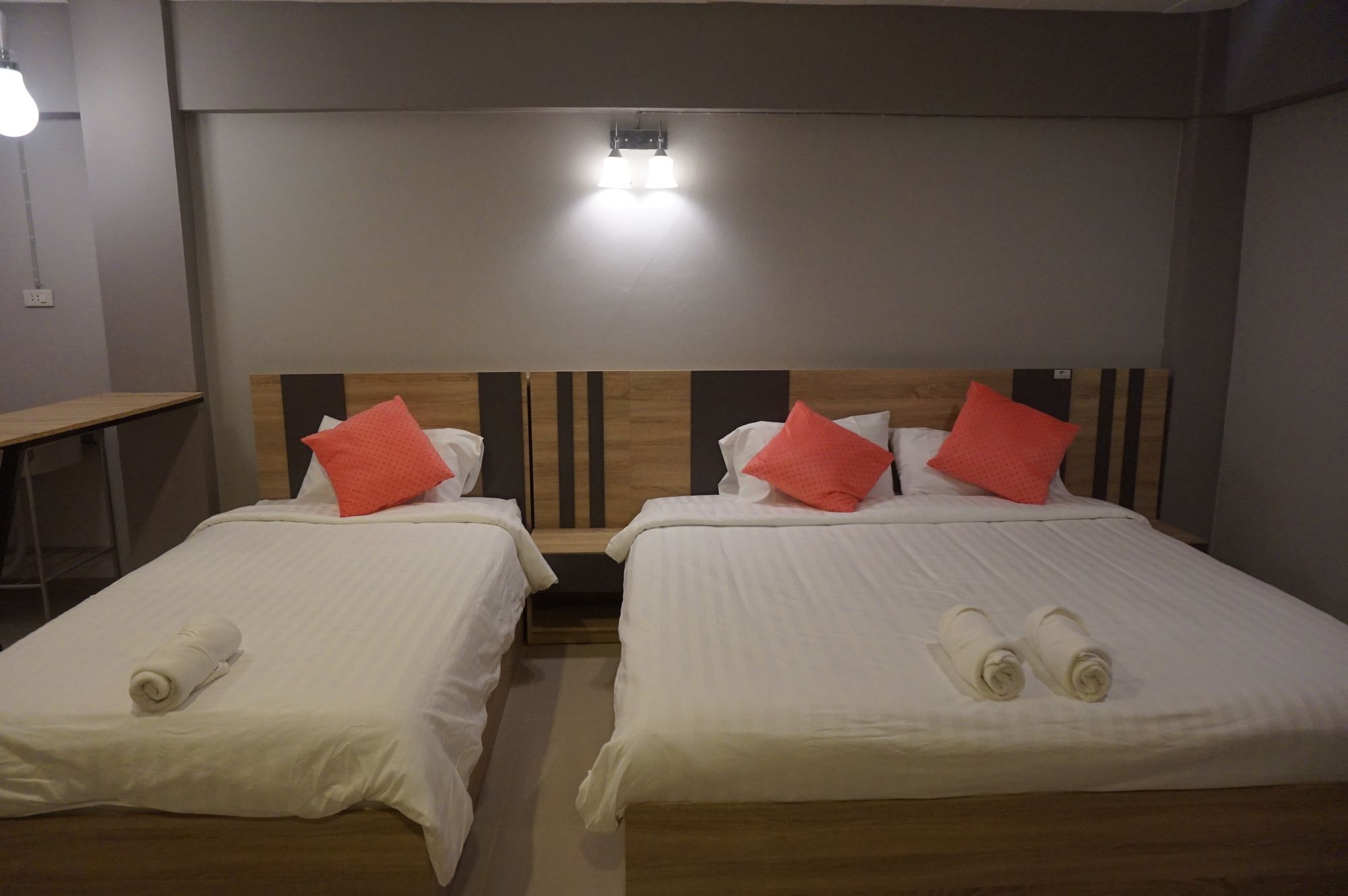 Rinrada Place Hotel Ubon Ratchathani Dış mekan fotoğraf