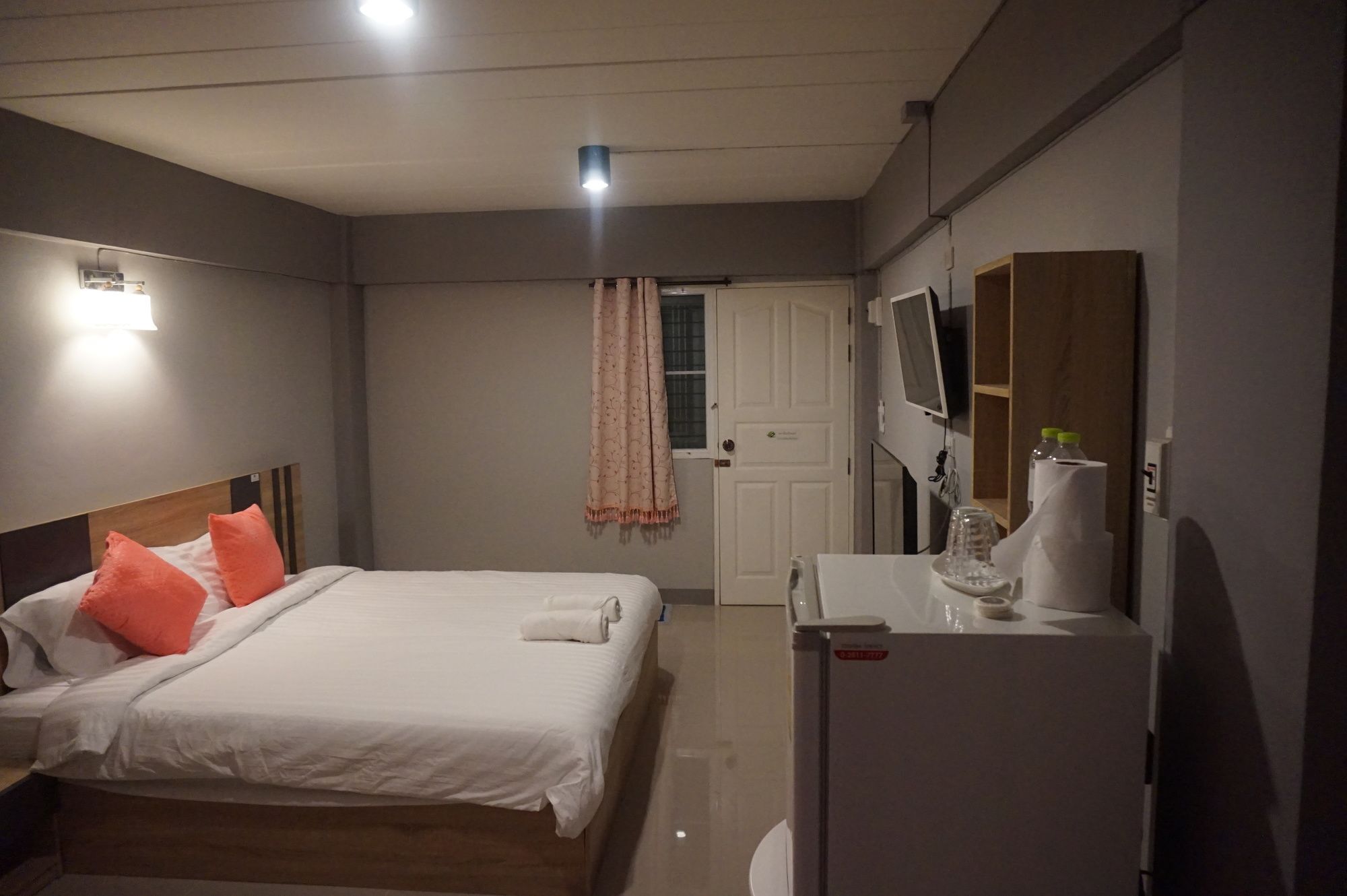 Rinrada Place Hotel Ubon Ratchathani Dış mekan fotoğraf